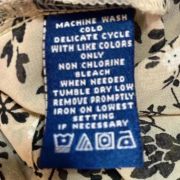 Evan-Picone Women’s Petite Medium Leaf Floral Print Button Down Long Sleeve Top - Picture 8 of 9